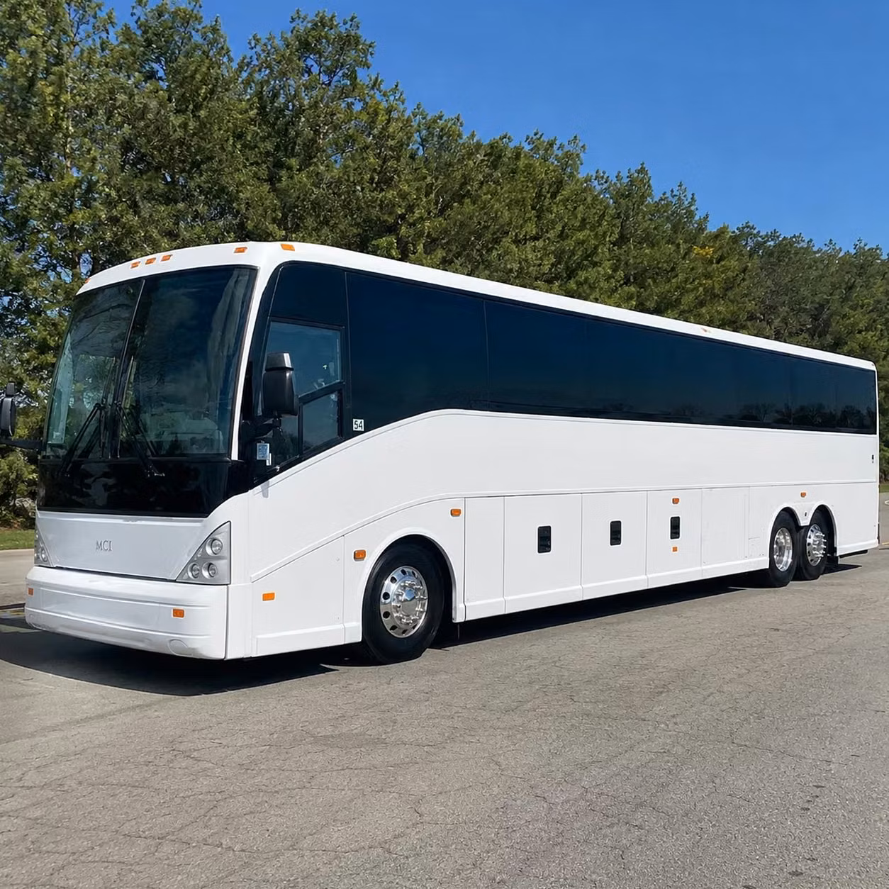 bus rental options for wallingford trips