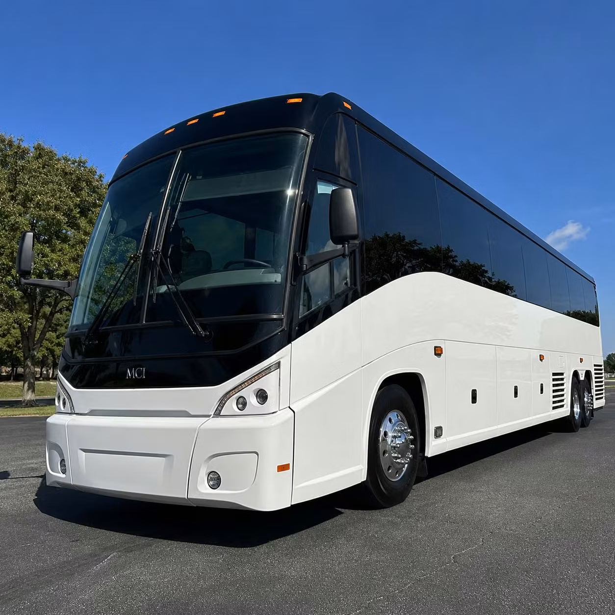 shuttle buses for sunday worship services and weekly programs at wallingford s congregations