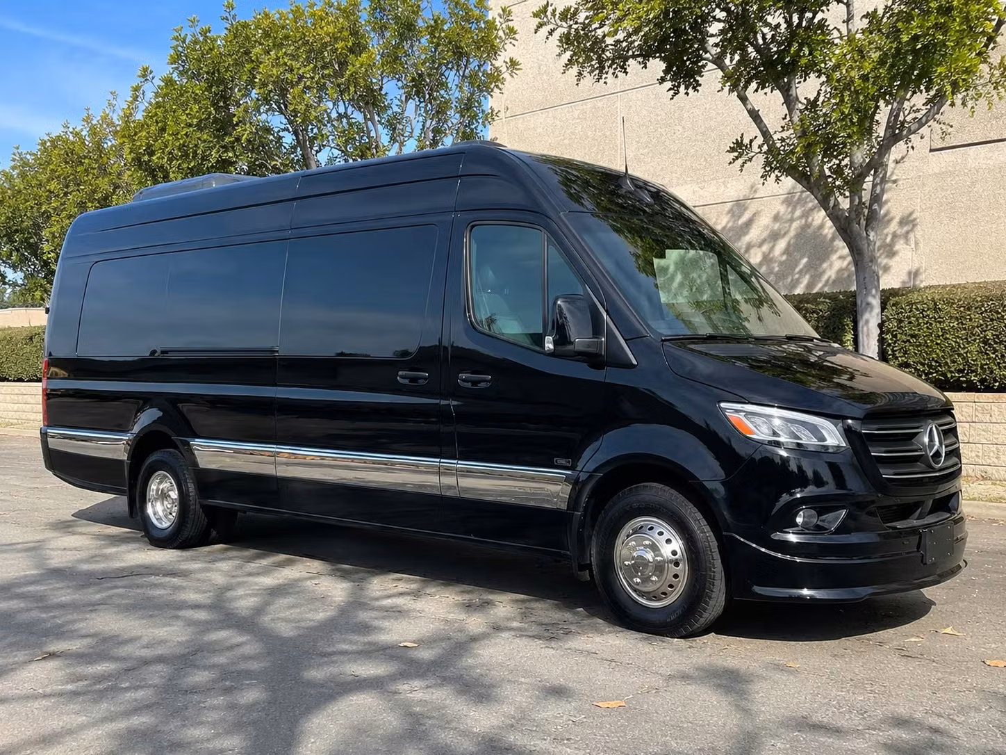 wallingford employee shuttle services