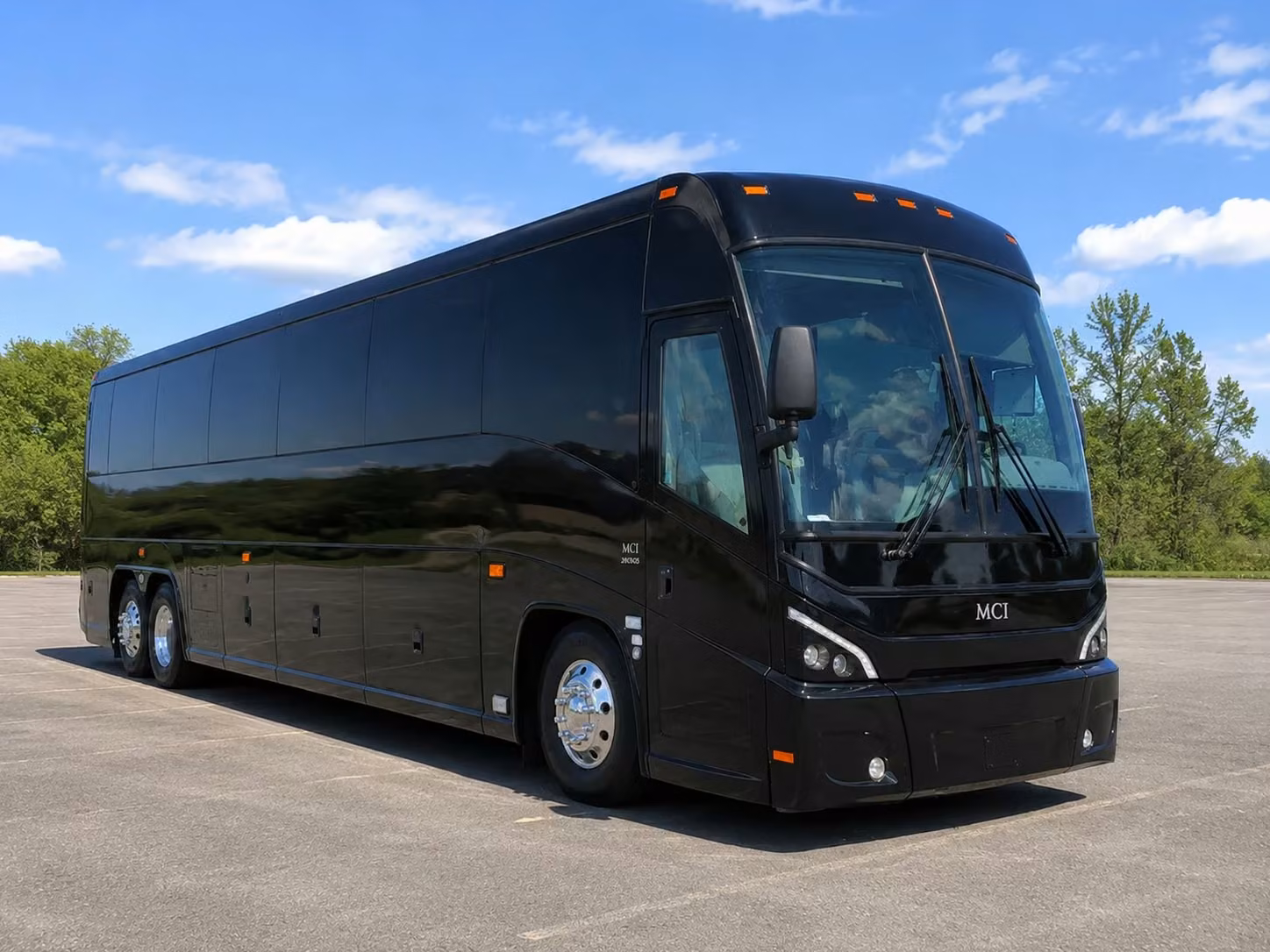 wallingford wedding shuttle bus rentals that keep your guests moving all night long