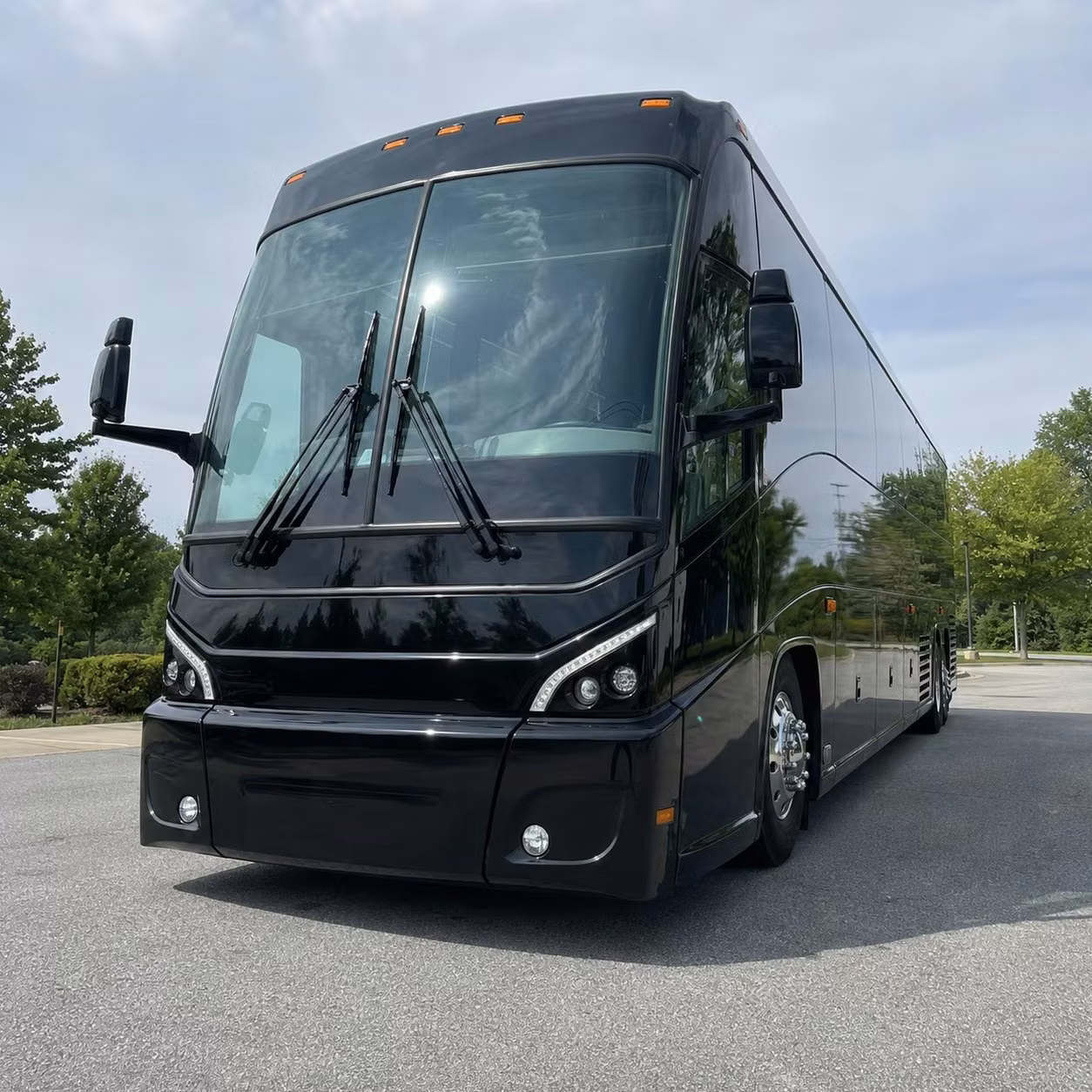 you can find and book employee transportation in wallingford and any nearby city