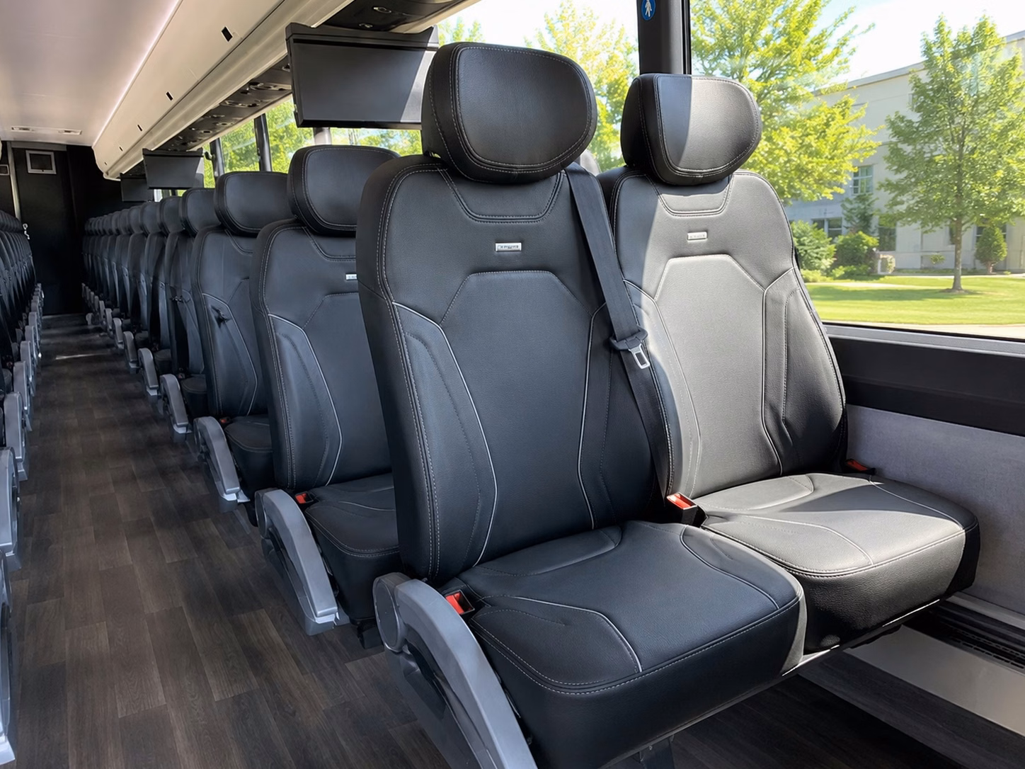 you can find and book sporting event transportation in wallingford and any nearby city